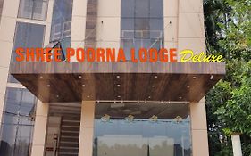 Shreepoorna Lodge